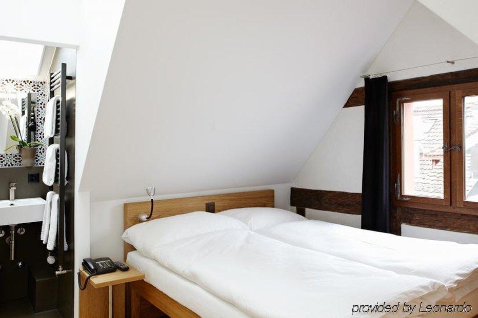 Hotel Lestelle - Self Check-In Люцерн Номер фото